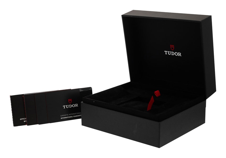 Tudor Black Bay GMT M79830RB-0010